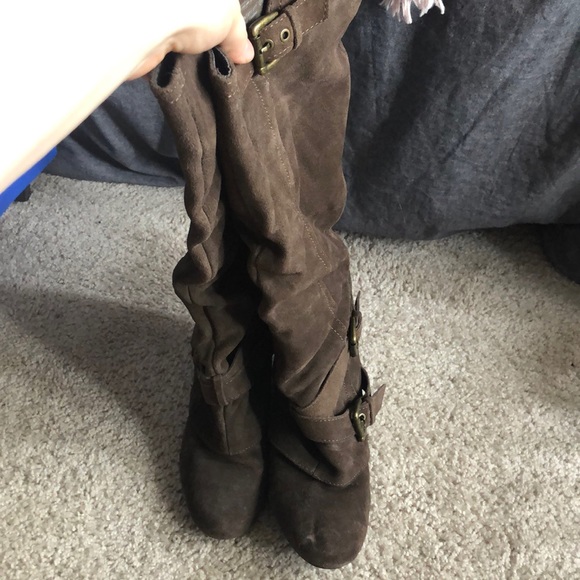 Brown suede naughty monkey boots - Picture 2 of 4